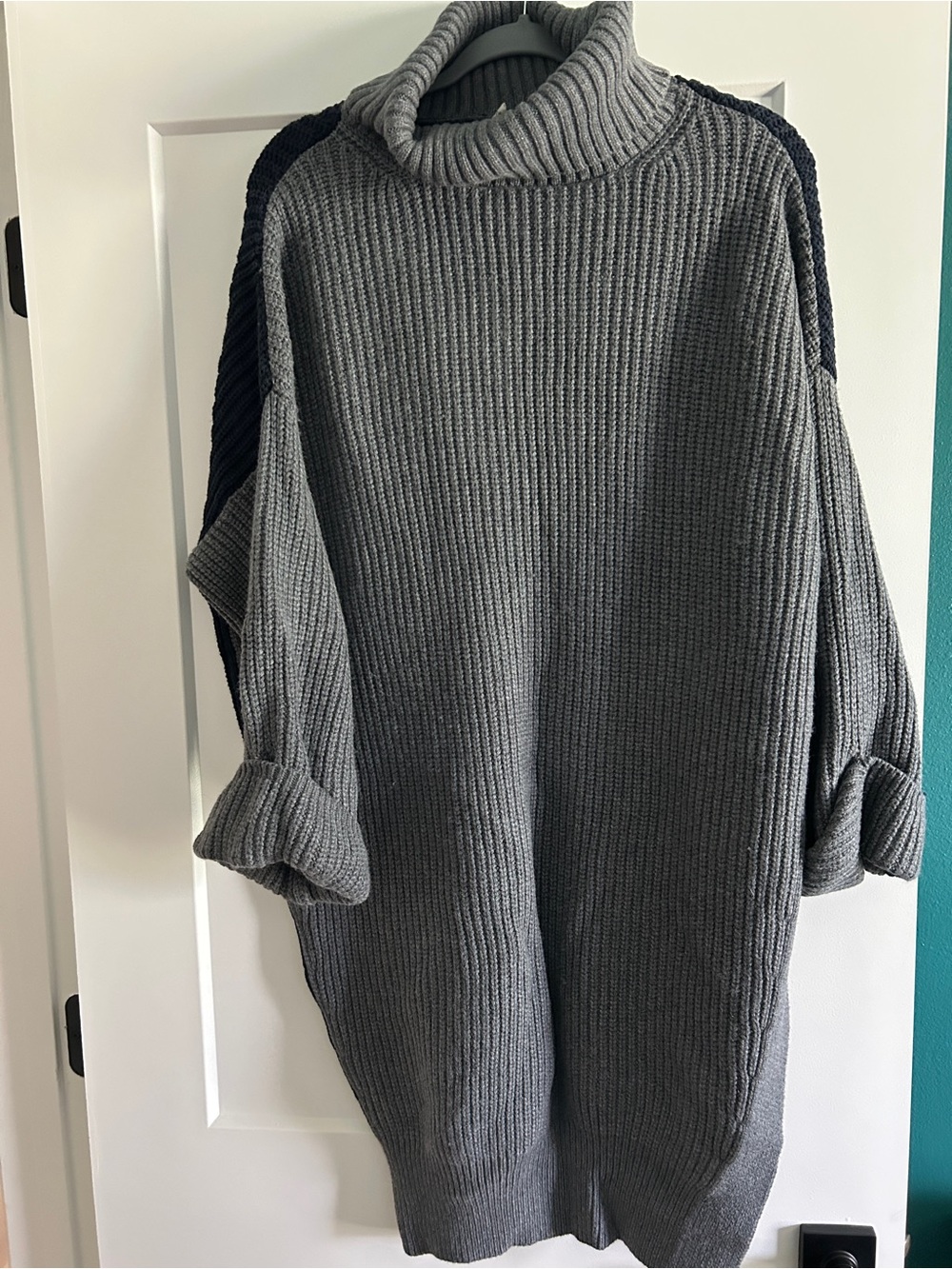 Womens Anthropologie Moth Grey and Navy Ribbed Sweater Dress Size Large